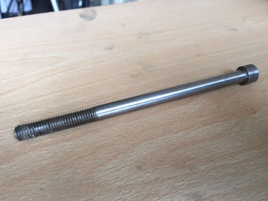 stem expander bolt