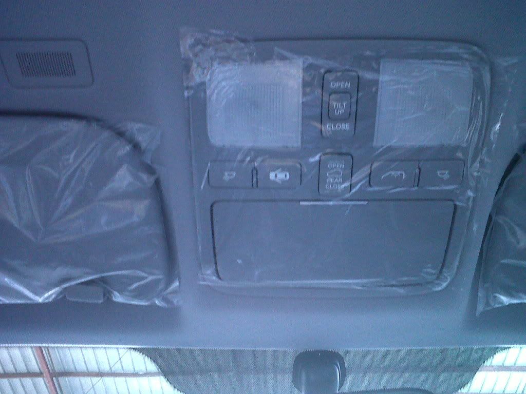 Sunroof buttons and Lights