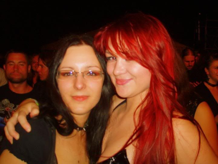 http://i1208.photobucket.com/albums/cc365/SelinaKyle69/Selina/prof6.jpg