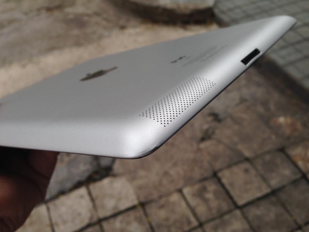 iPad 2 32Gb, Wifi 3G. ------>>> 4.500.000đ - 3