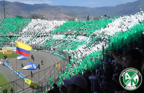 Asi son las barras bravas en colombia.! Asi son las barras bravas en colombia.!