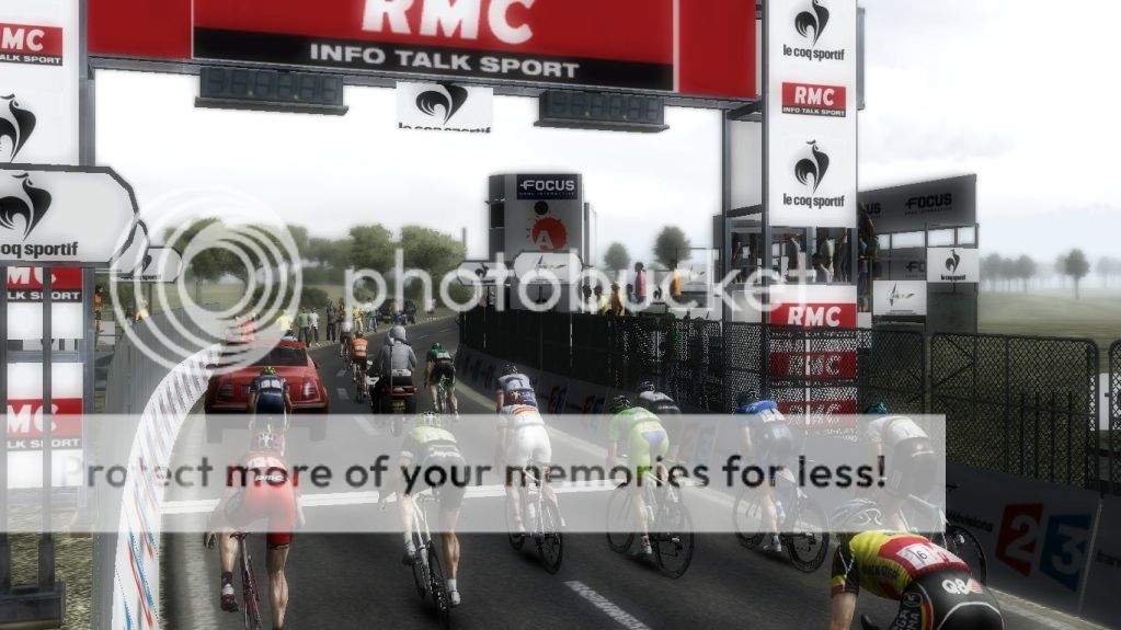 i1208.photobucket.com/albums/cc374/mresuperstar4/Peter%20Sagan%20QFH/Vuelta/Stage%2019/5.jpg