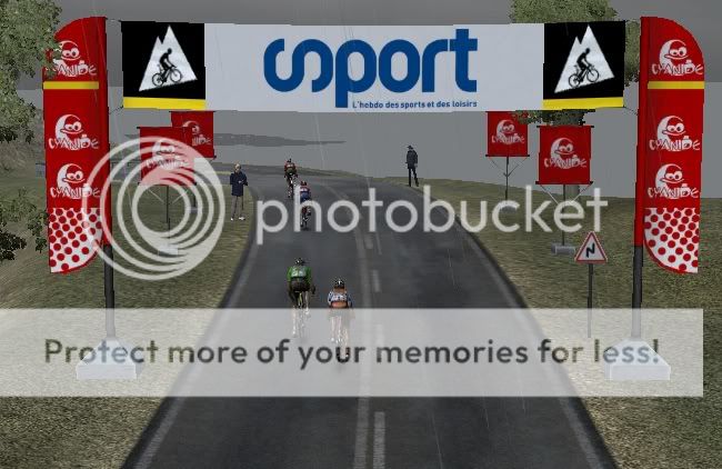 i1208.photobucket.com/albums/cc374/mresuperstar4/Vuelta%20a%20Espana/Stage%2017/10.jpg