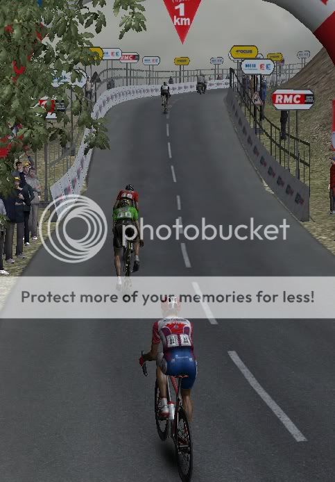 i1208.photobucket.com/albums/cc374/mresuperstar4/Vuelta%20a%20Espana/Stage%2017/14.jpg